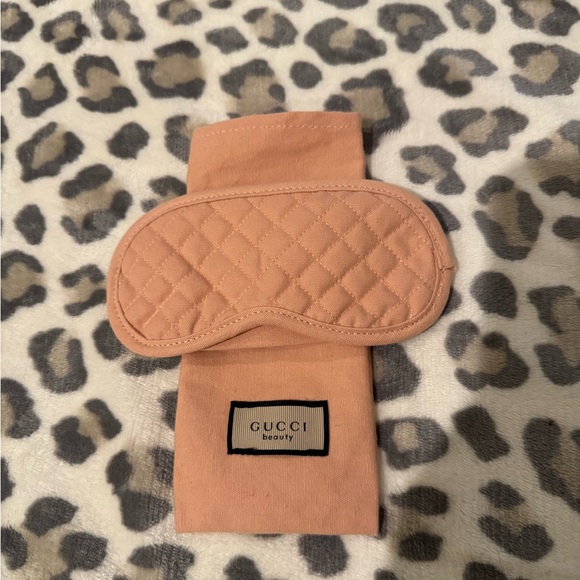 Gucci Accessories - Gucci Peach Quilted Eye Mask with Floral Lining